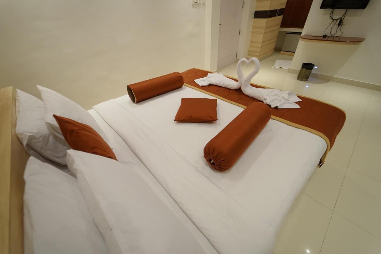 Hotel Palmyra Grand Inn Tirunelveli Kültér fotó
