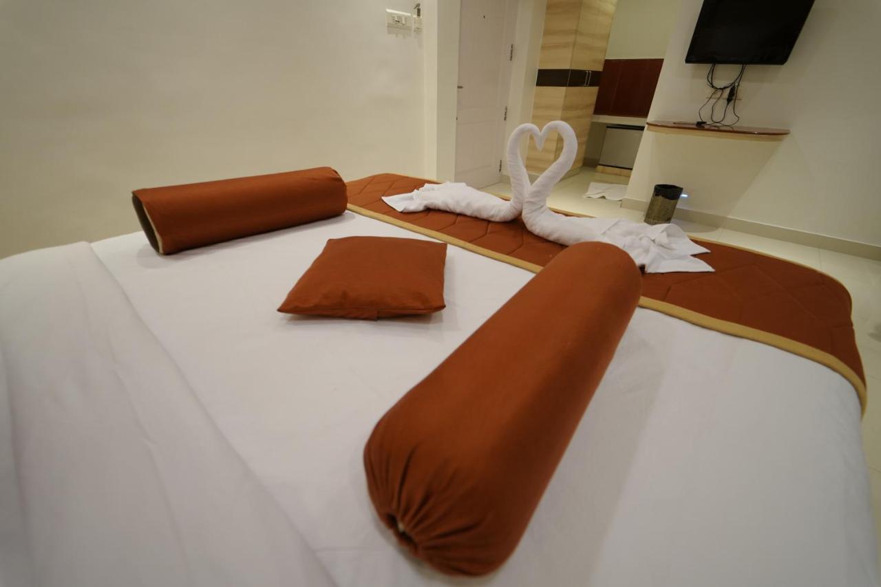 Hotel Palmyra Grand Inn Tirunelveli Kültér fotó
