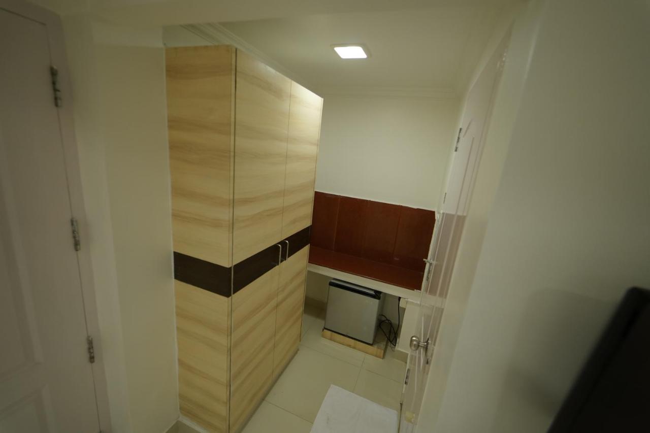 Hotel Palmyra Grand Inn Tirunelveli Kültér fotó